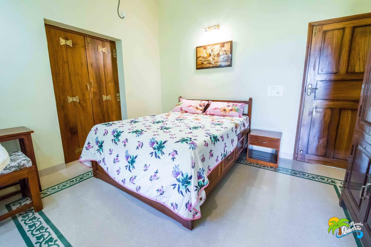 Moradia Dos Quadros Bed & Breakfast Malar Luaran gambar